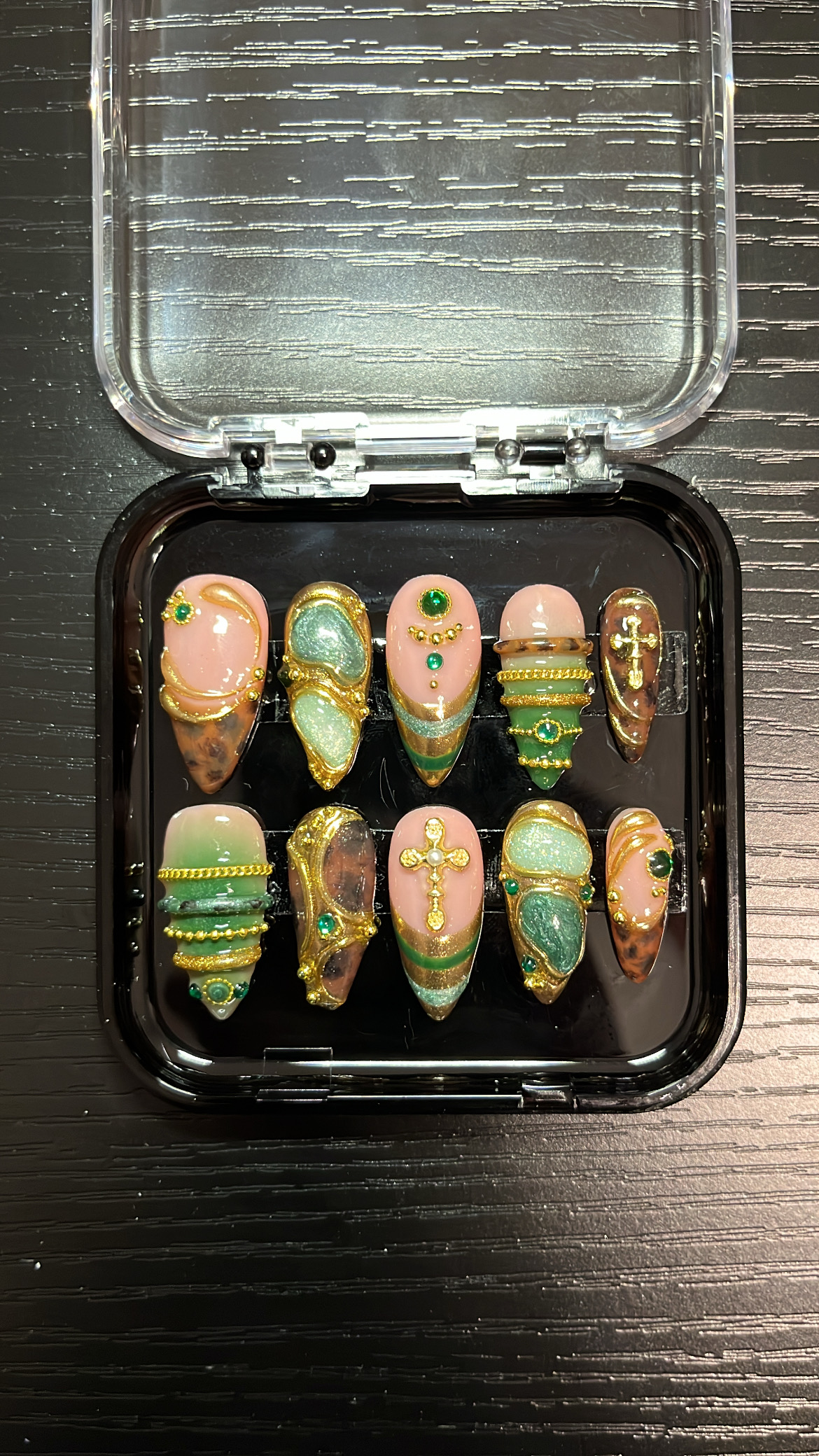 Nail set